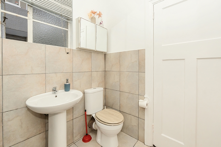 To Let 2 Bedroom Property for Rent in Wynberg Western Cape